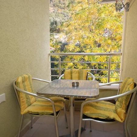 Bmv Room For 2-3 With Greenery View スヴェティ・ステファン エクステリア 写真