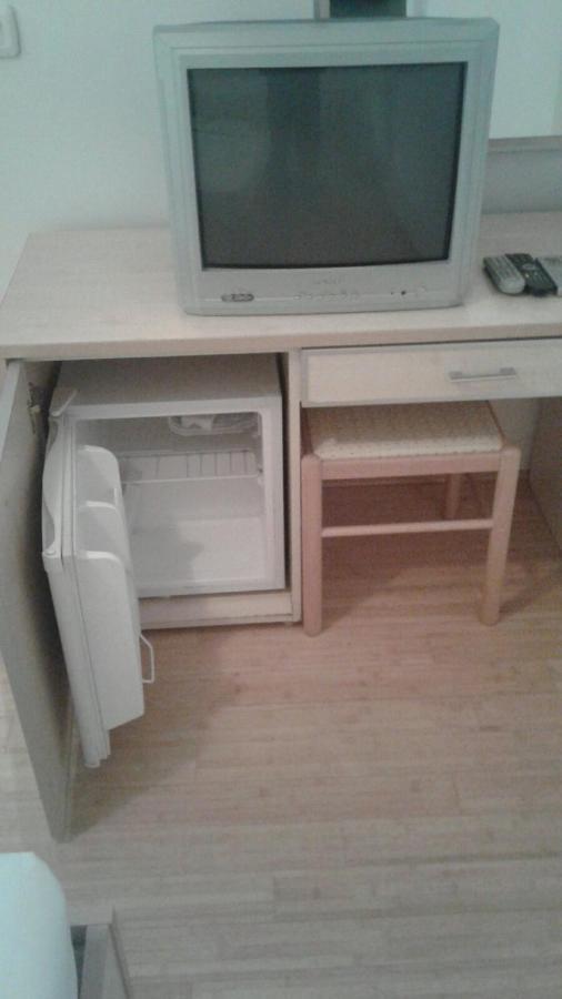 Bmv Room For 2-3 With Greenery View スヴェティ・ステファン エクステリア 写真