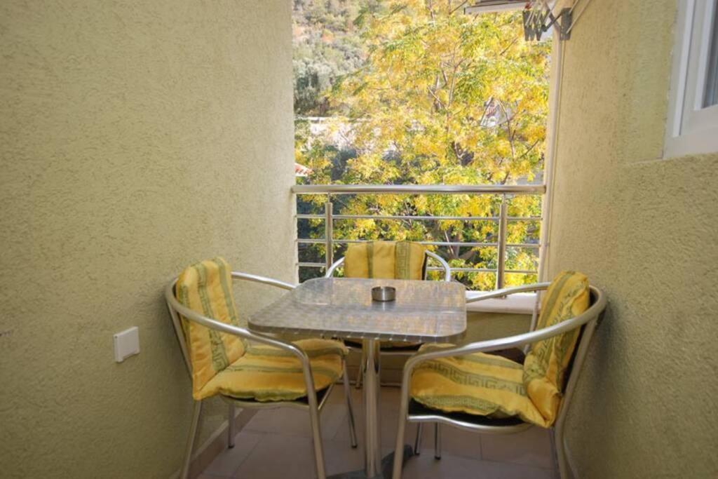 Bmv Room For 2-3 With Greenery View スヴェティ・ステファン エクステリア 写真